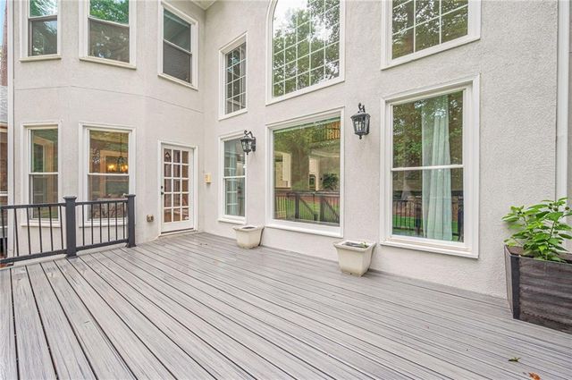 10425 High Falls Circle, Johns Creek, GA 30022