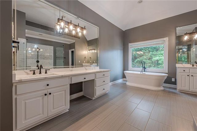 10425 High Falls Circle, Johns Creek, GA 30022