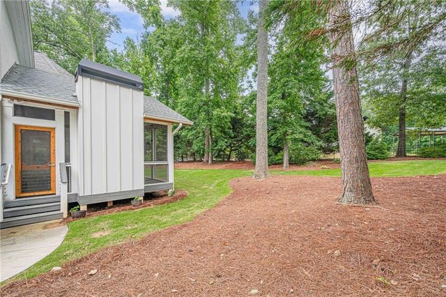 10425 High Falls Circle, Johns Creek, GA 30022