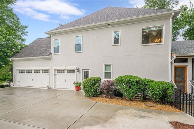 10425 High Falls Circle, Johns Creek, GA 30022
