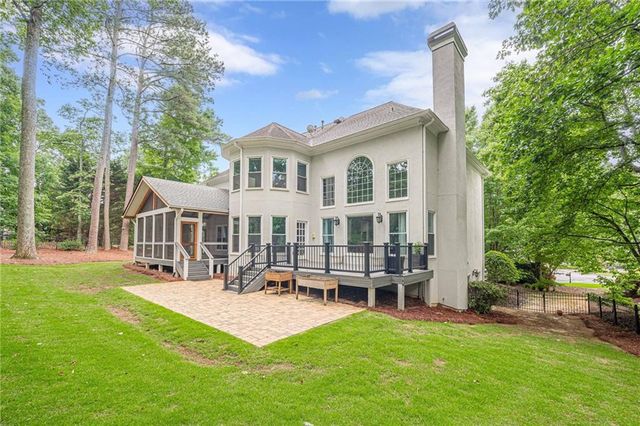 10425 High Falls Circle, Johns Creek, GA 30022
