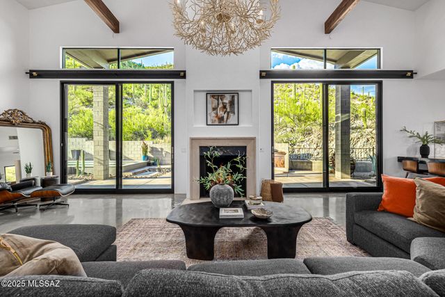 14300 N Tortolita Estates Drive, Tucson, AZ 85755