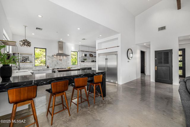 14300 N Tortolita Estates Drive, Tucson, AZ 85755