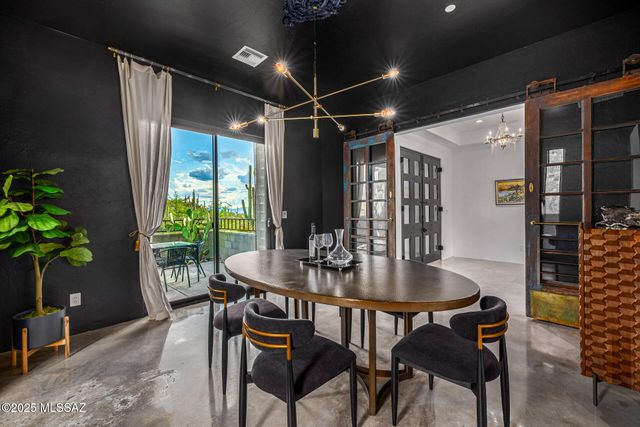 14300 N Tortolita Estates Drive, Tucson, AZ 85755