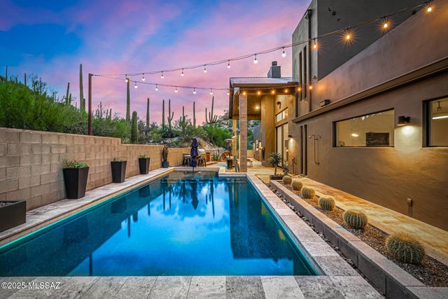 14300 N Tortolita Estates Drive, Tucson, AZ 85755