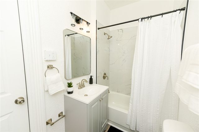 74 Copeland Street, Rochester, NY 14609