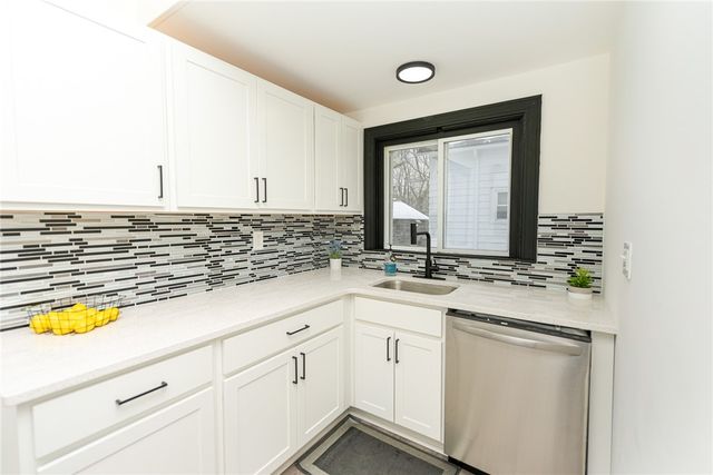 74 Copeland Street, Rochester, NY 14609