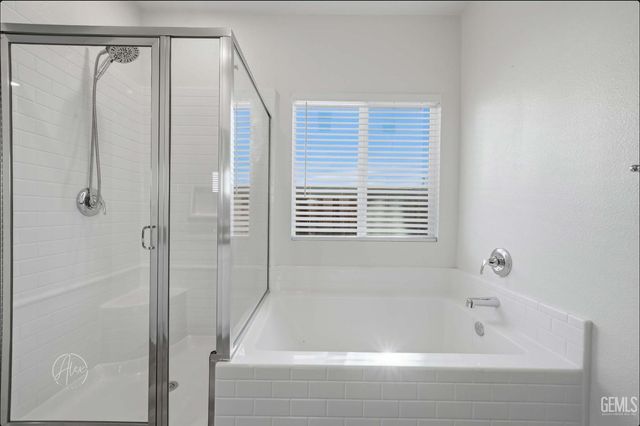 10812 Asunsion Place, Bakersfield, CA 93306