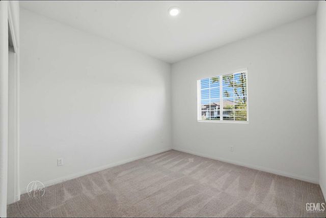 10812 Asunsion Place, Bakersfield, CA 93306