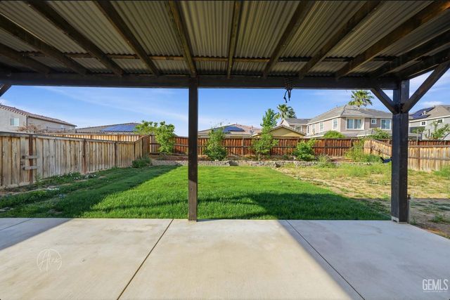 10812 Asunsion Place, Bakersfield, CA 93306
