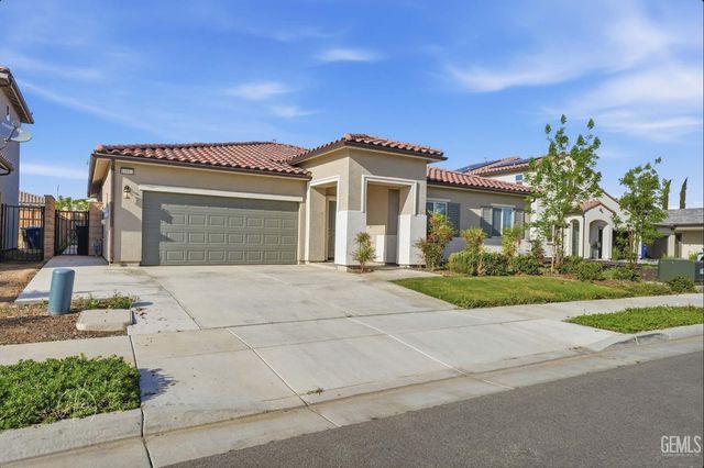 10812 Asunsion Place, Bakersfield, CA 93306