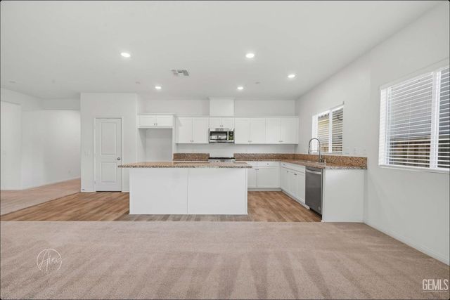 10812 Asunsion Place, Bakersfield, CA 93306