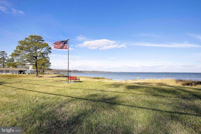 668 WALNUT AVE, North Beach, MD 20714