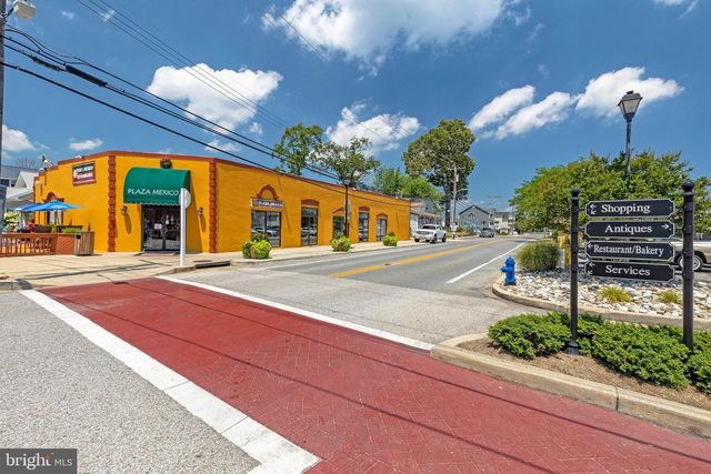 668 WALNUT AVE, North Beach, MD 20714