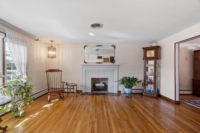 86 Anderson Drive, Methuen, MA 01844