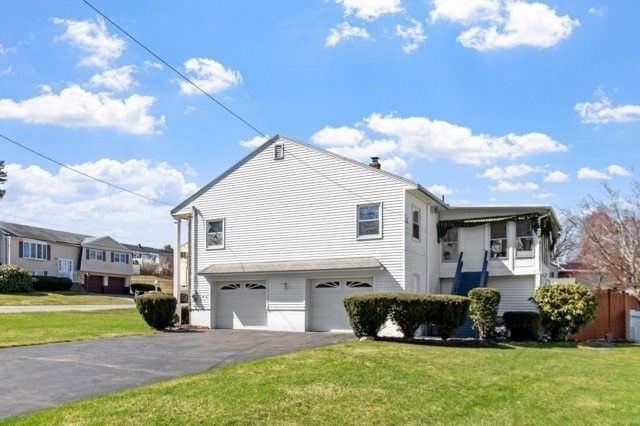 86 Anderson Drive, Methuen, MA 01844
