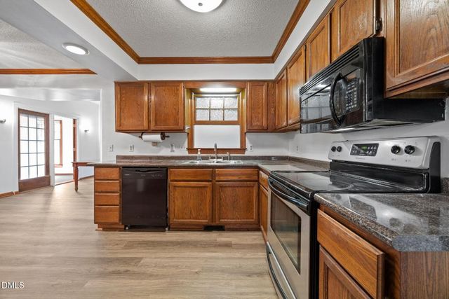 6505 Wooden Shoe Lane, Raleigh, NC 27613