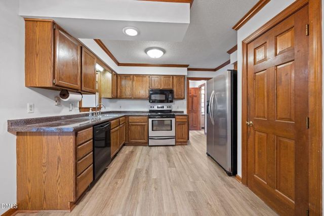 6505 Wooden Shoe Lane, Raleigh, NC 27613