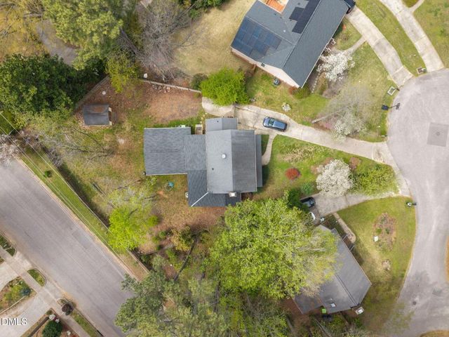 6505 Wooden Shoe Lane, Raleigh, NC 27613