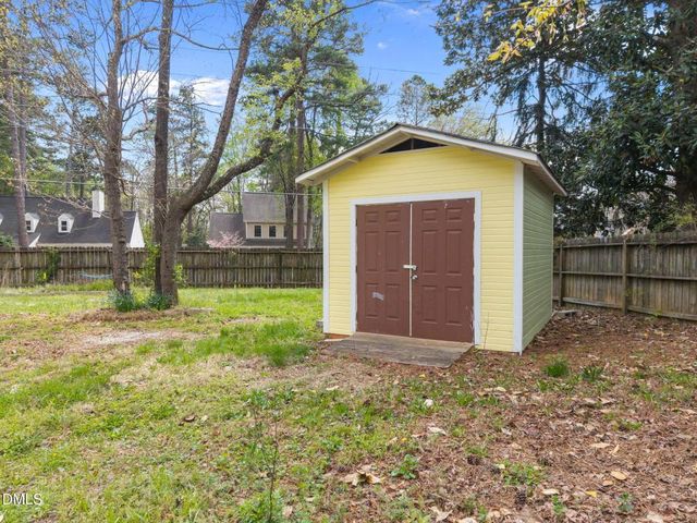 6505 Wooden Shoe Lane, Raleigh, NC 27613