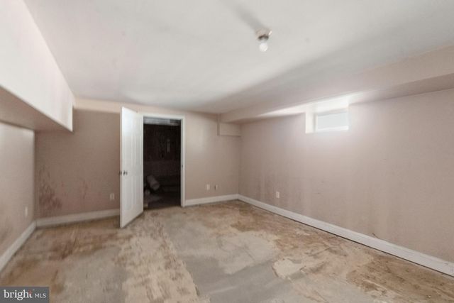 2090 BLUE BELL RD, Williamstown, NJ 08094