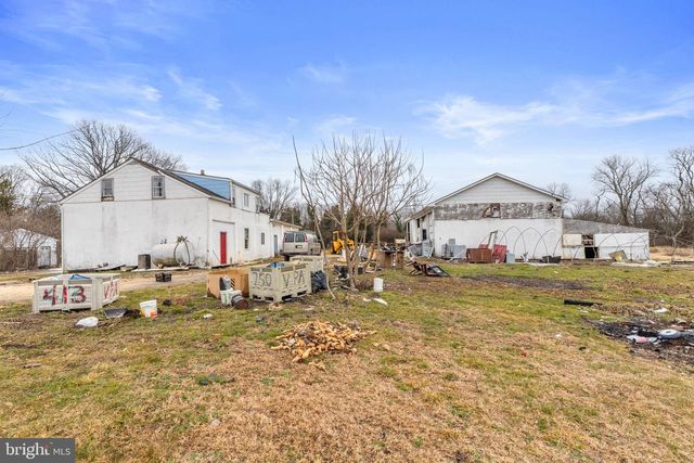 2090 BLUE BELL RD, Williamstown, NJ 08094