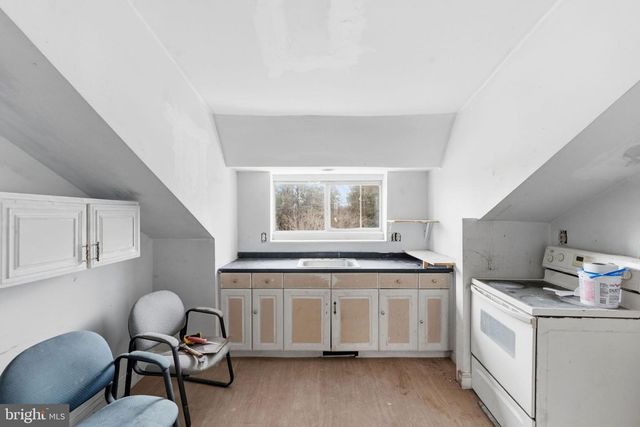 2090 BLUE BELL RD, Williamstown, NJ 08094