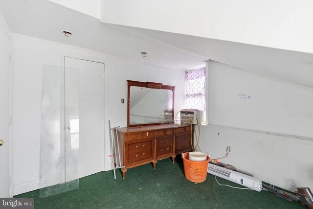 2090 BLUE BELL RD, Williamstown, NJ 08094