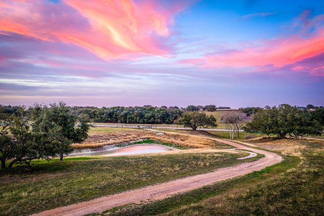 5155 Fm 2238, Schulenburg, TX 78956