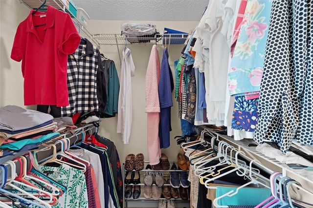 2864 MANOR DOWNS, The Villages, FL 32162