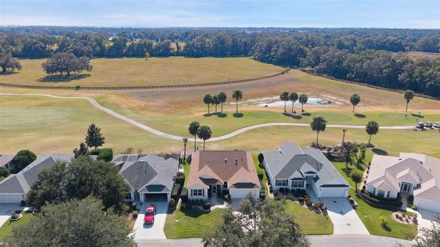 2864 MANOR DOWNS, The Villages, FL 32162