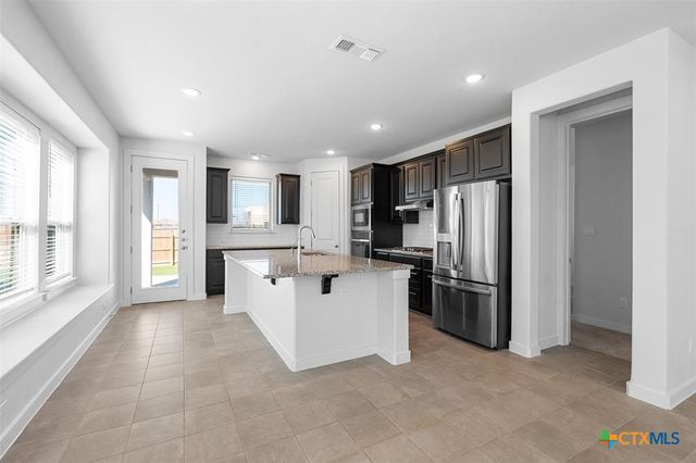 121 Rangel Drive, Liberty Hill, TX 78642