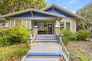 725 8TH STREET N, St Petersburg, FL 33701