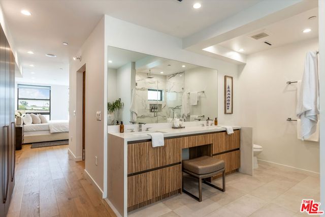 11337 Pearl Street, Los Angeles, CA 90064