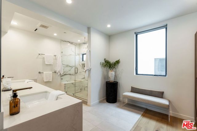 11337 Pearl Street, Los Angeles, CA 90064