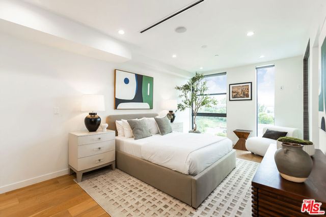 11337 Pearl Street, Los Angeles, CA 90064