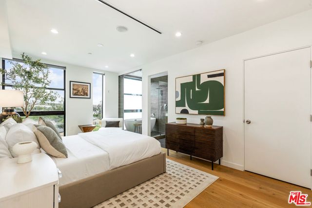 11337 Pearl Street, Los Angeles, CA 90064