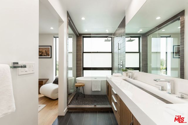 11337 Pearl Street, Los Angeles, CA 90064