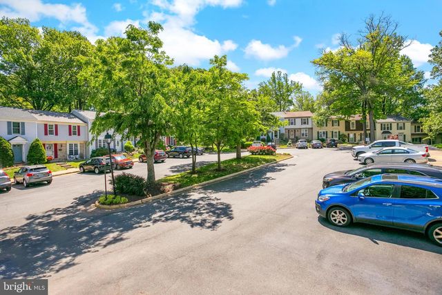 10103 SASSAFRAS WOODS CT, Burke, VA 22015