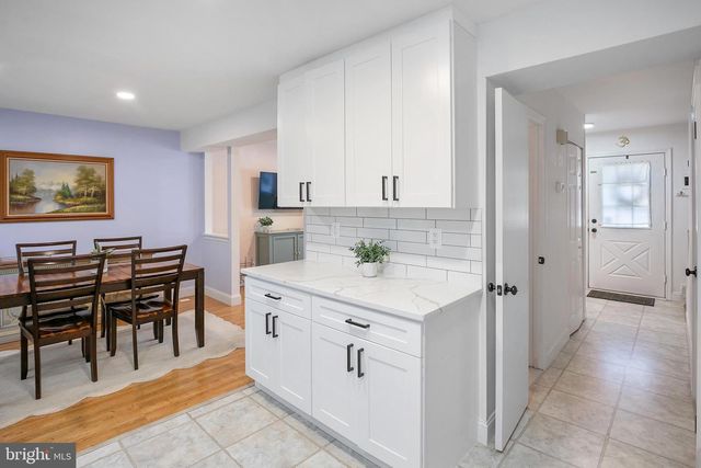 10103 SASSAFRAS WOODS CT, Burke, VA 22015