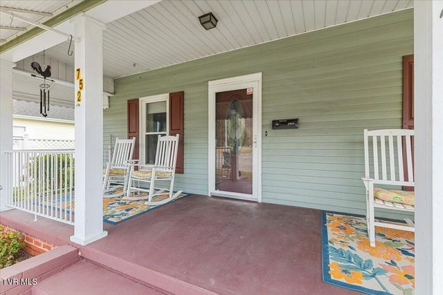 752 North Main Avenue, Erwin, TN 37650