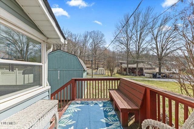 752 North Main Avenue, Erwin, TN 37650