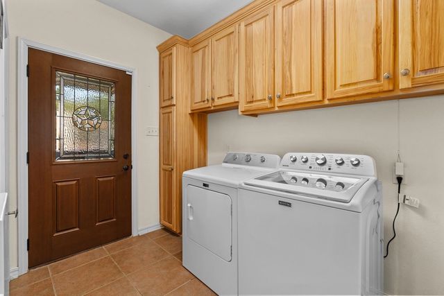 1301 & 1285 S Lake Drive, Gladewater, TX 75647