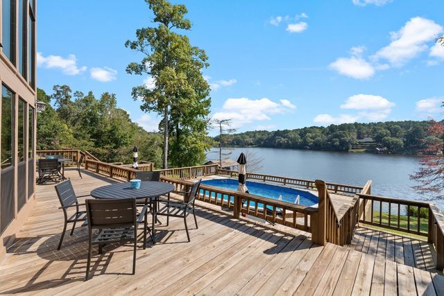 1301 & 1285 S Lake Drive, Gladewater, TX 75647