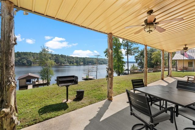 1301 & 1285 S Lake Drive, Gladewater, TX 75647