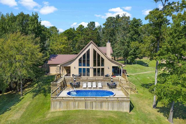 1301 & 1285 S Lake Drive, Gladewater, TX 75647