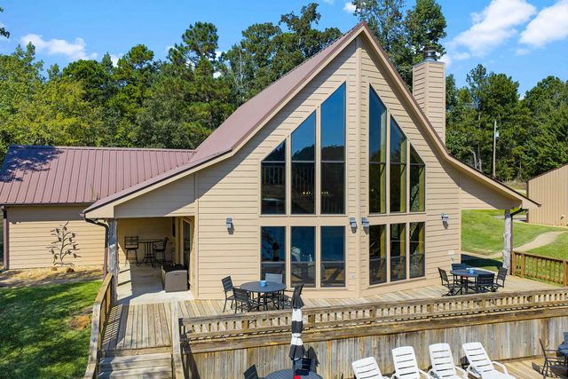 1301 & 1285 S Lake Drive, Gladewater, TX 75647