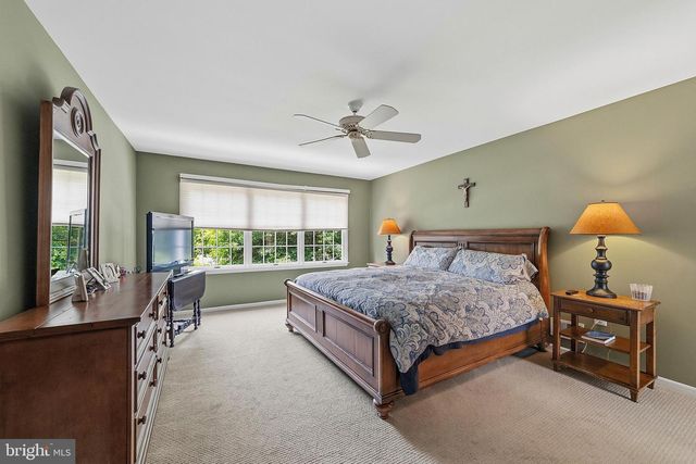 18 DANTE RD, Monroe Township, NJ 08831