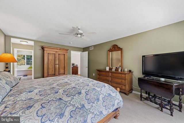 18 DANTE RD, Monroe Township, NJ 08831