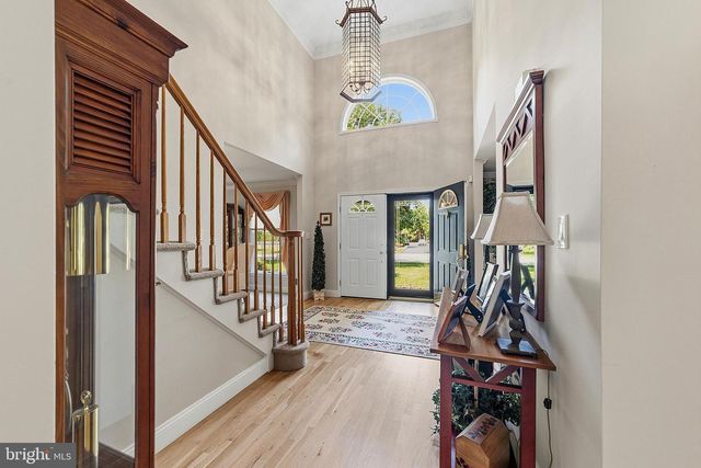 18 DANTE RD, Monroe Township, NJ 08831